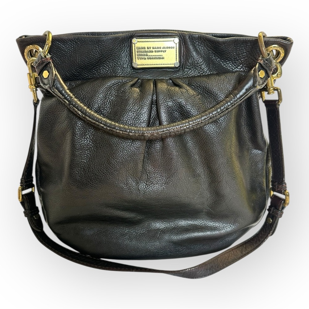 Marc Jacobs Classic Q Hillier Hobo Pebbled Leather Bag Black Brown Gold Hardwear